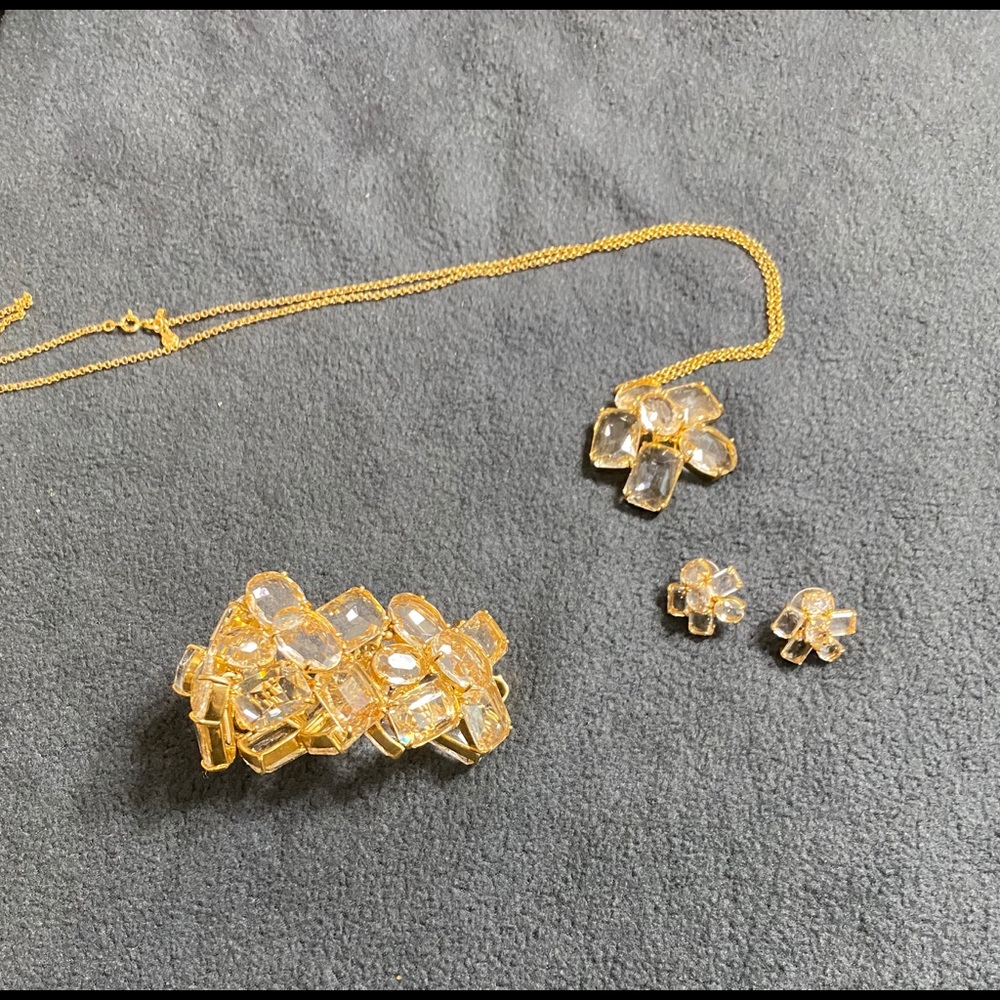 3 Piece Ann Taylor Gold & Crystal jewelry set